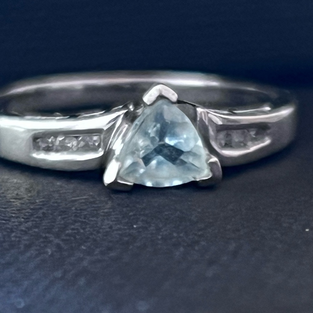 Aquamarine and diamond ring.